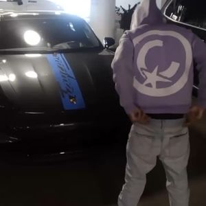 Meet your Posher, Tray